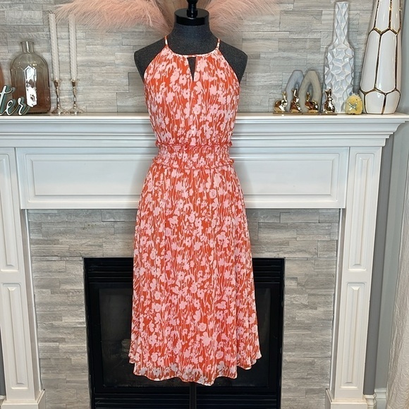 London Times Dresses & Skirts - London Times Floral Print Sleeveless Dress Size 8P